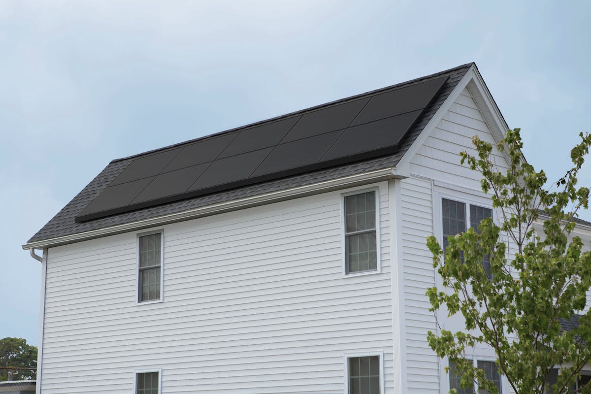 The Complete Guide to Off-Grid Solar: Design, Components, and Sizing